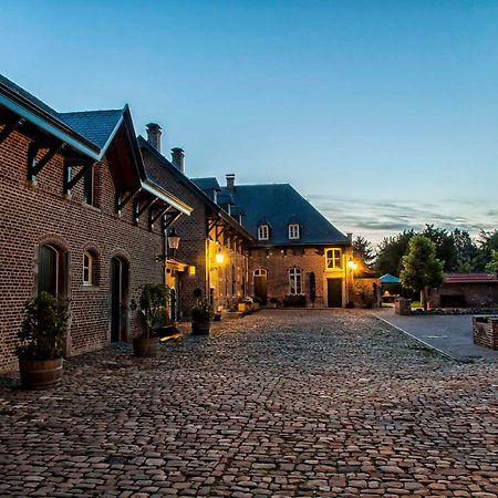 B & B Kasteelhoeve Borgharen - Maastricht Luaran gambar