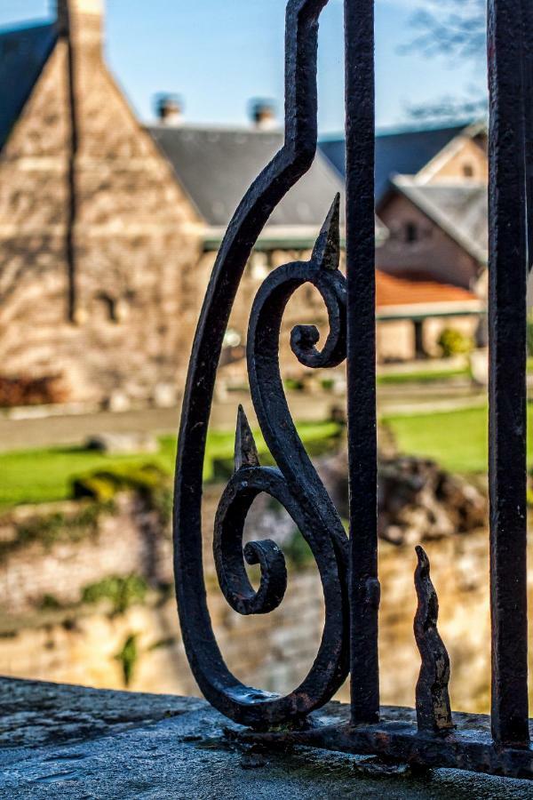 B & B Kasteelhoeve Borgharen - Maastricht Luaran gambar